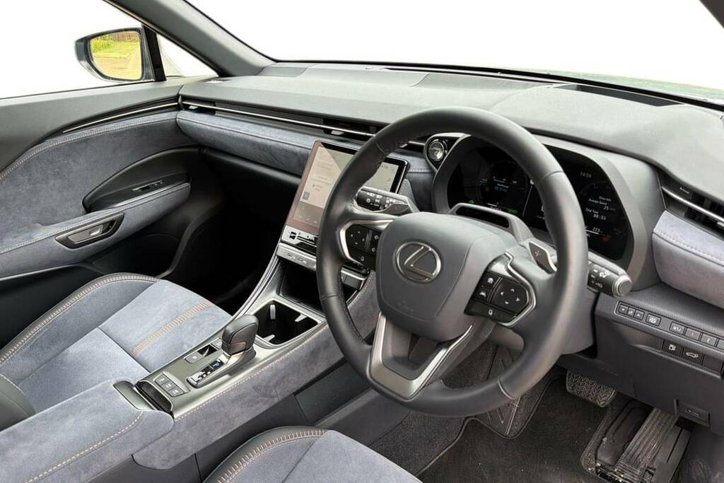 Lexus LBX 1.5 Vvt-ie Takumi E-cvt Euro 6 Ss Grey #12