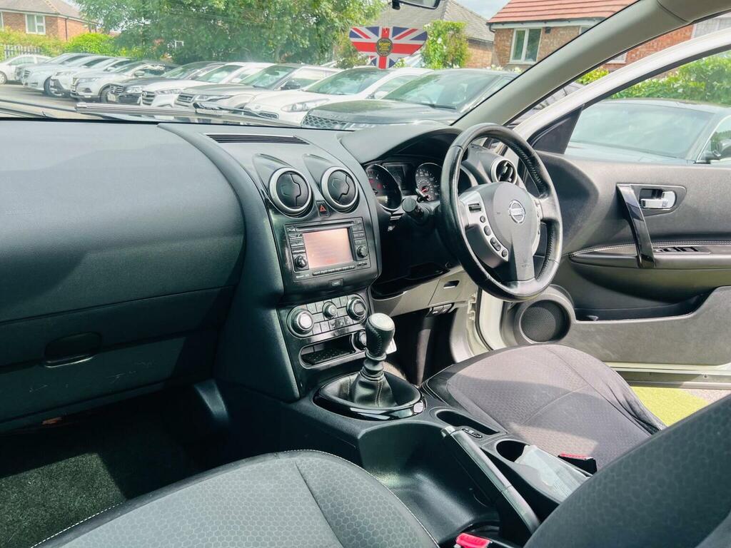 Nissan Qashqai Dci Tekna Is Black #45