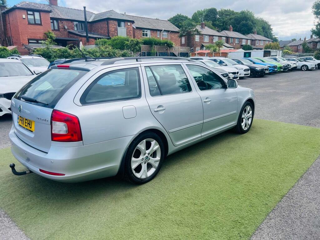 Skoda Octavia 1.6Tdi Elegance Estate Cambelt Grey #33