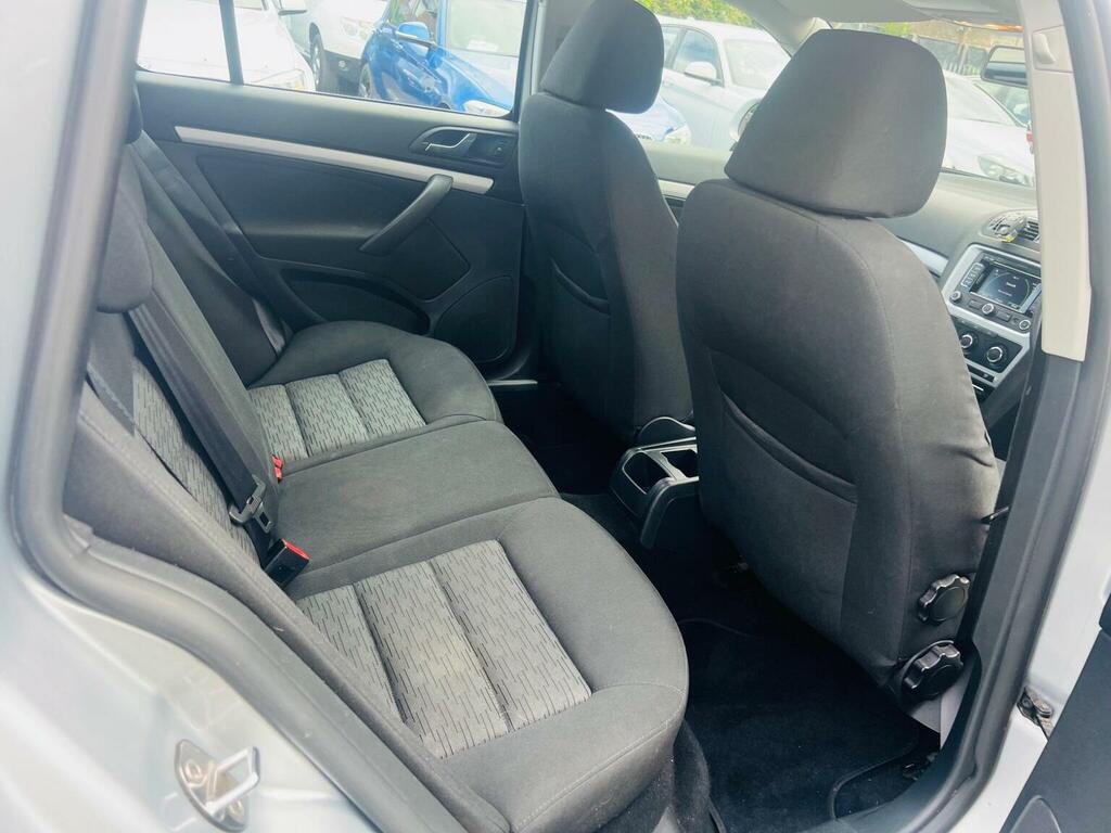 Skoda Octavia 1.6Tdi Elegance Estate Cambelt Grey #41