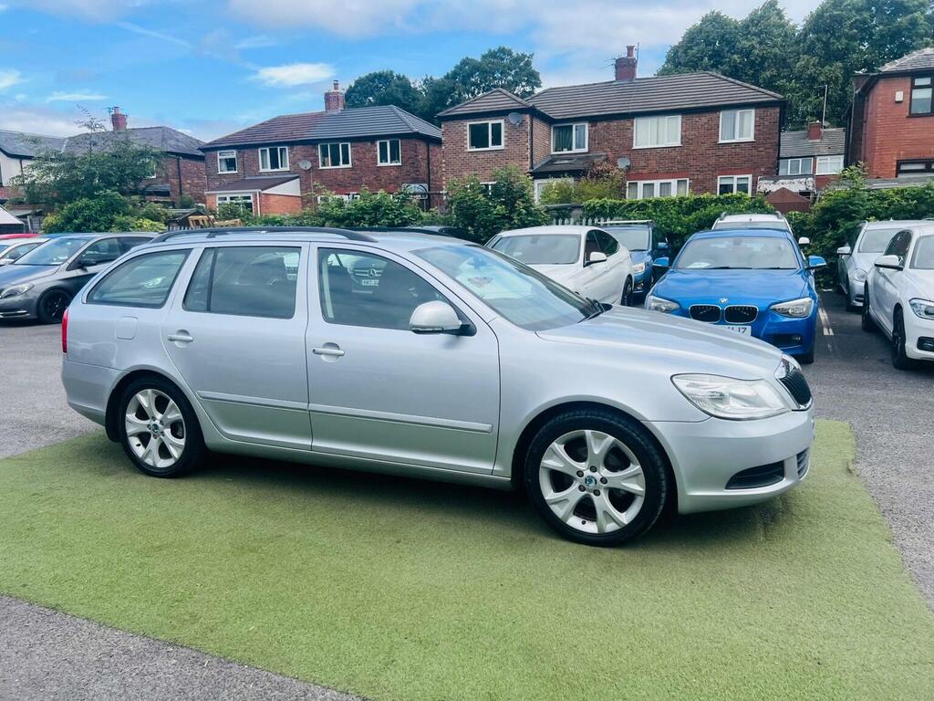Skoda Octavia 1.6Tdi Elegance Estate Cambelt Grey #28