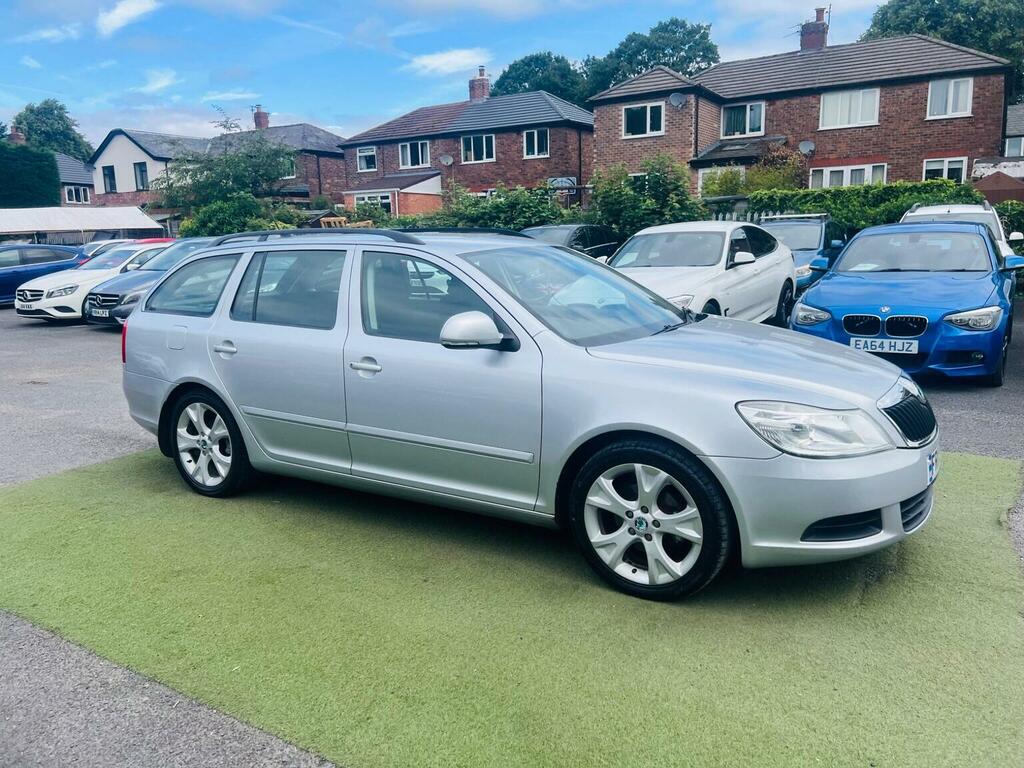 Skoda Octavia 1.6Tdi Elegance Estate Cambelt Grey #11
