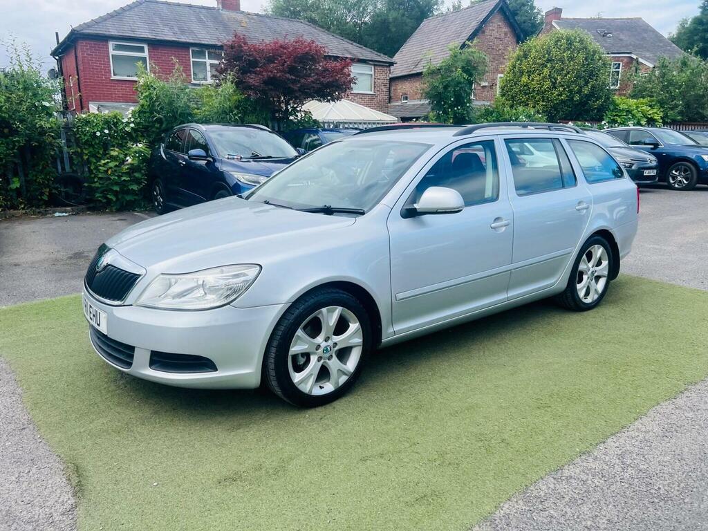 Skoda Octavia 1.6Tdi Elegance Estate Cambelt Grey #18