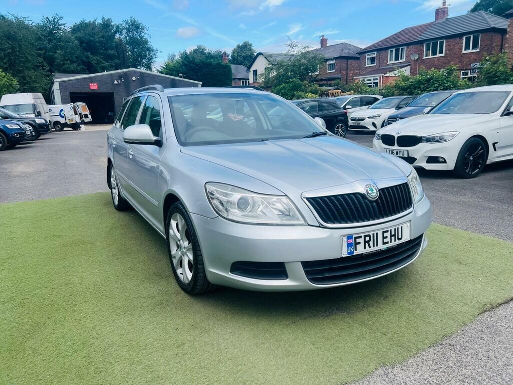 Skoda Octavia 1.6Tdi Elegance Estate Cambelt Grey #8