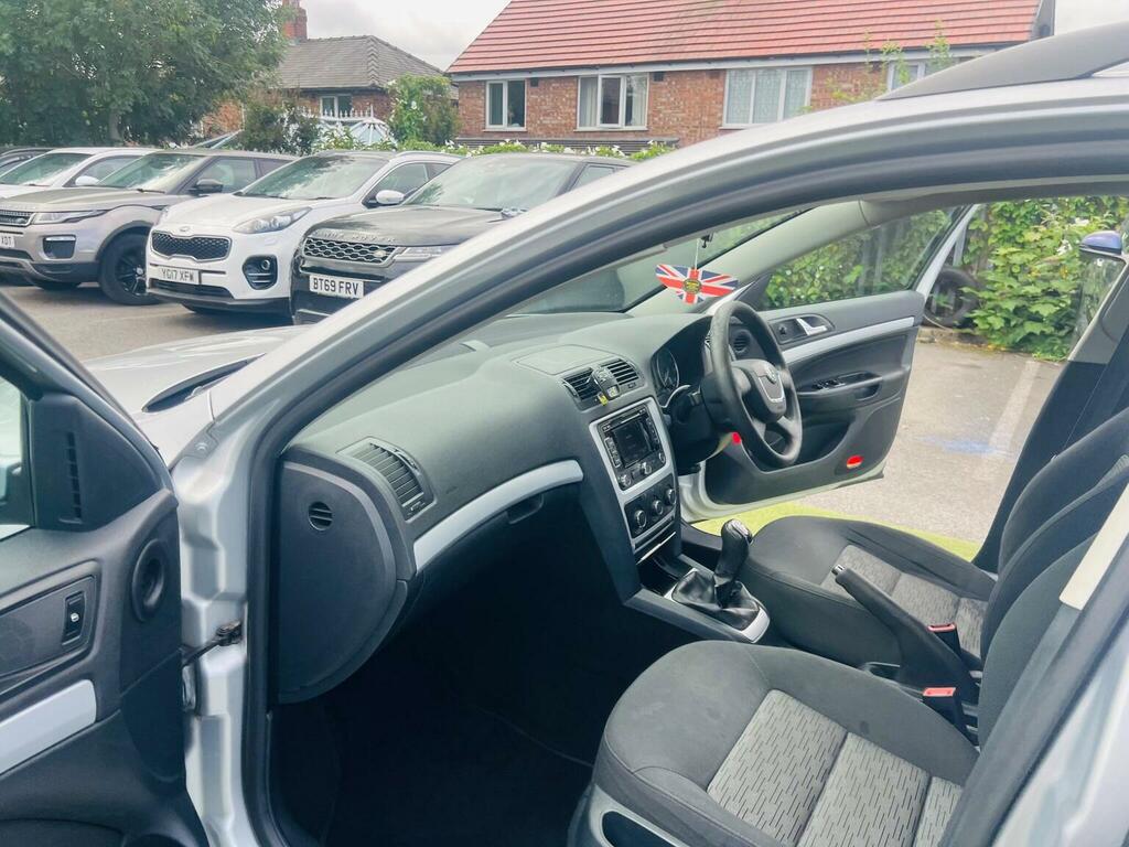 Skoda Octavia 1.6Tdi Elegance Estate Cambelt Grey #39