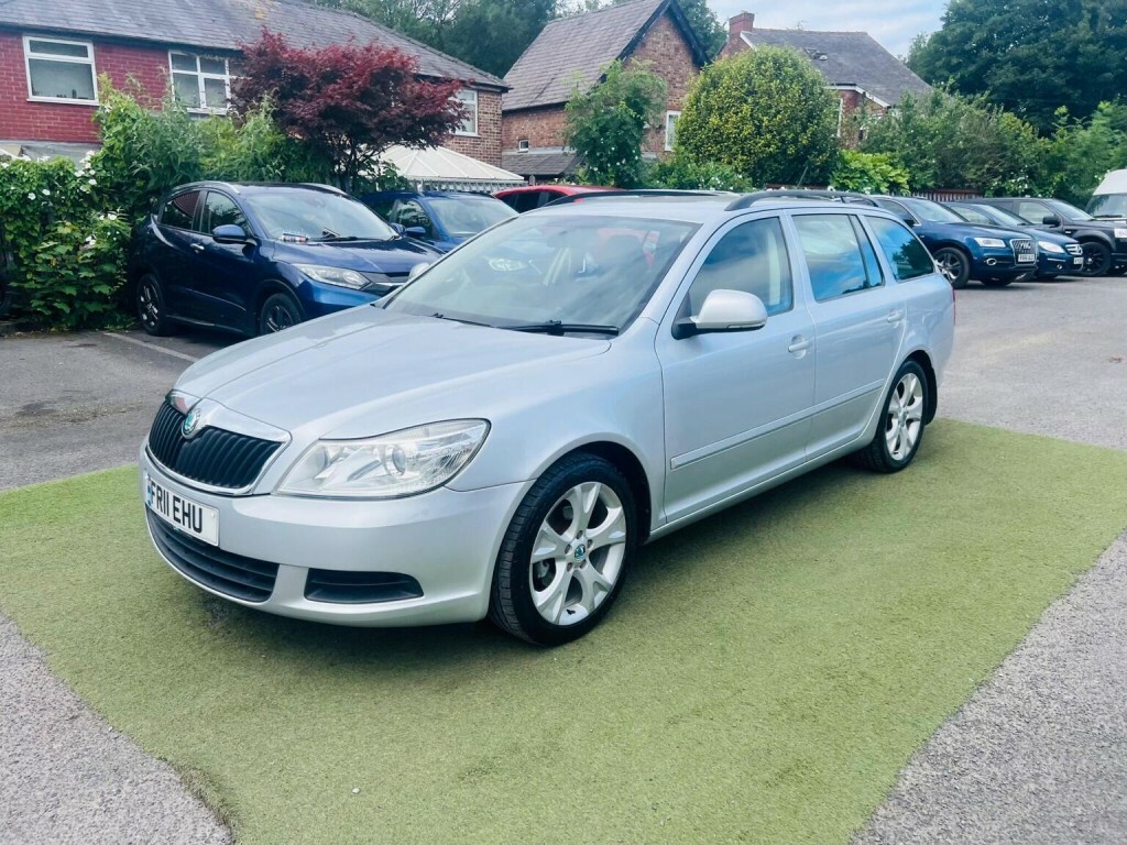 Skoda Octavia 1.6Tdi Elegance Estate Cambelt Grey #53
