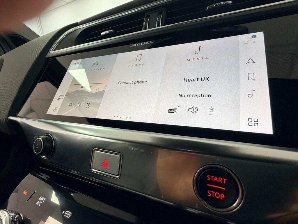 Jaguar I-Pace 294Kw Ev400 Hse 90Kwh 11Kw Charger Black #25