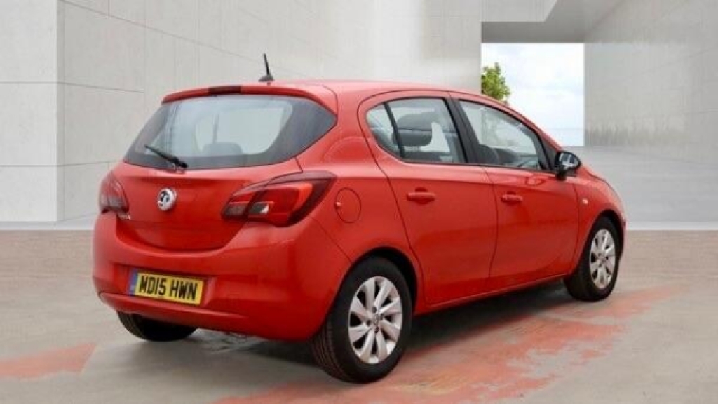 Vauxhall Corsa 1.4I Ecotec Design Red #3