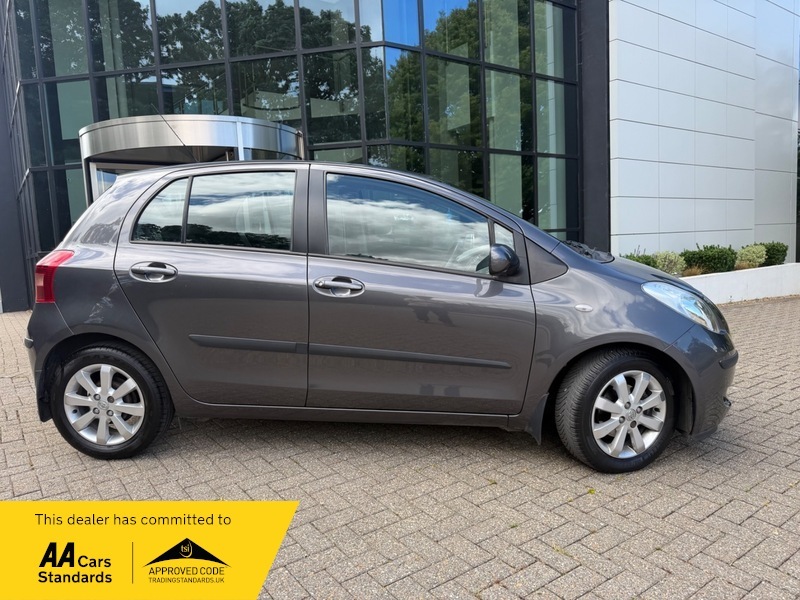 Toyota Yaris 1.4 T3 D-4d Mm 90 Bhp Silver #13