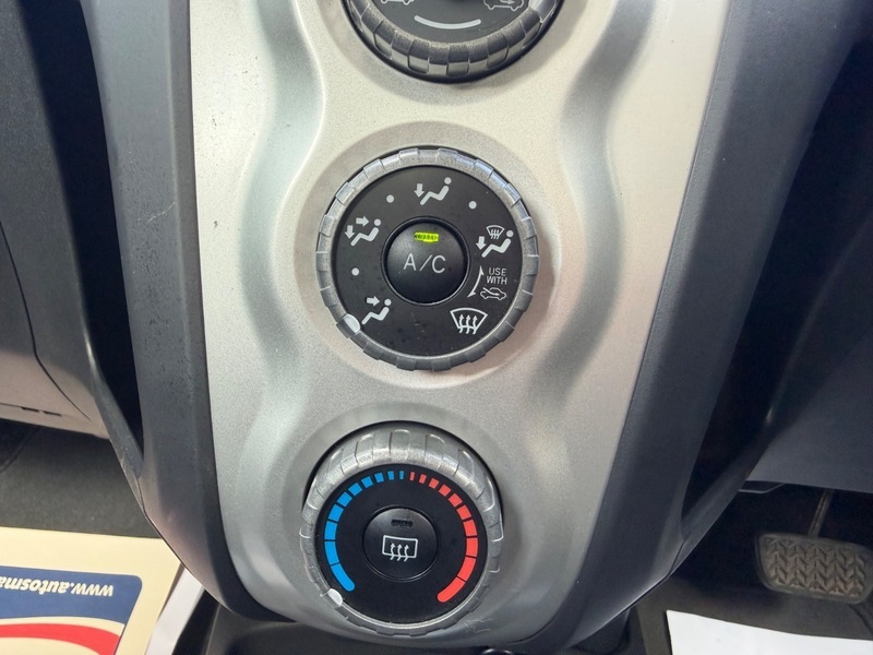 Toyota Yaris 1.4 T3 D-4d Mm 90 Bhp Silver #32
