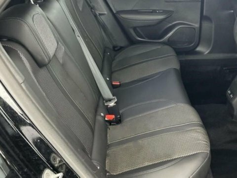 Peugeot e-2008 Suv Black #4