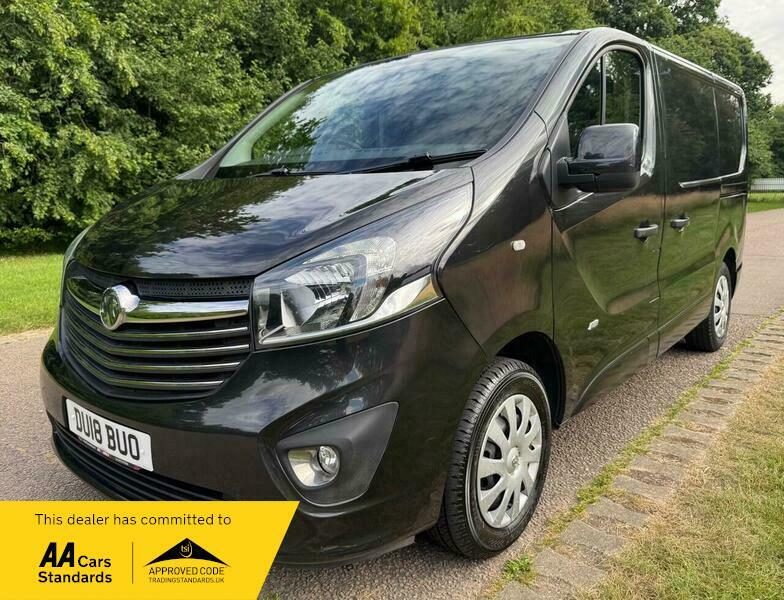 Vauxhall Vivaro 1.6 Cdti 2700 Biturbo Black #4