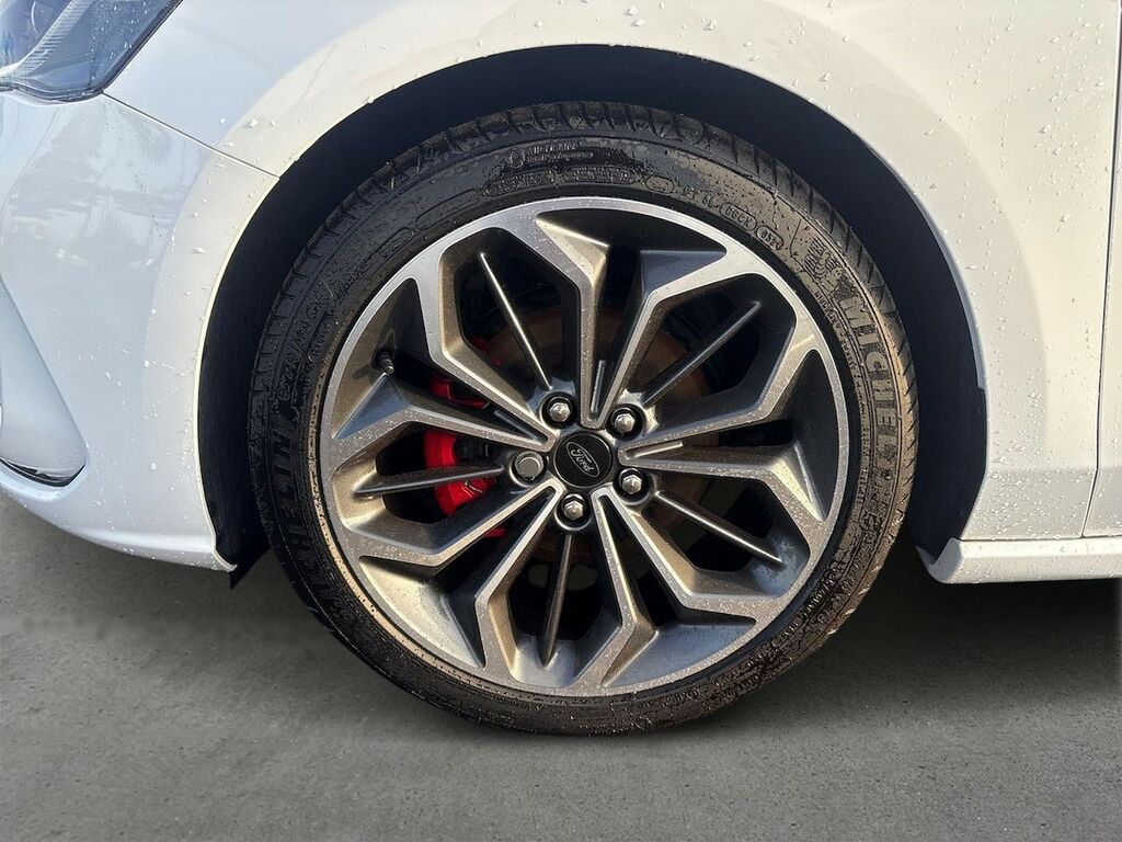 Ford Focus 1.0 Ecoboost Hybrid Mhev 155 St-line X Ed EA75JRZ White #6