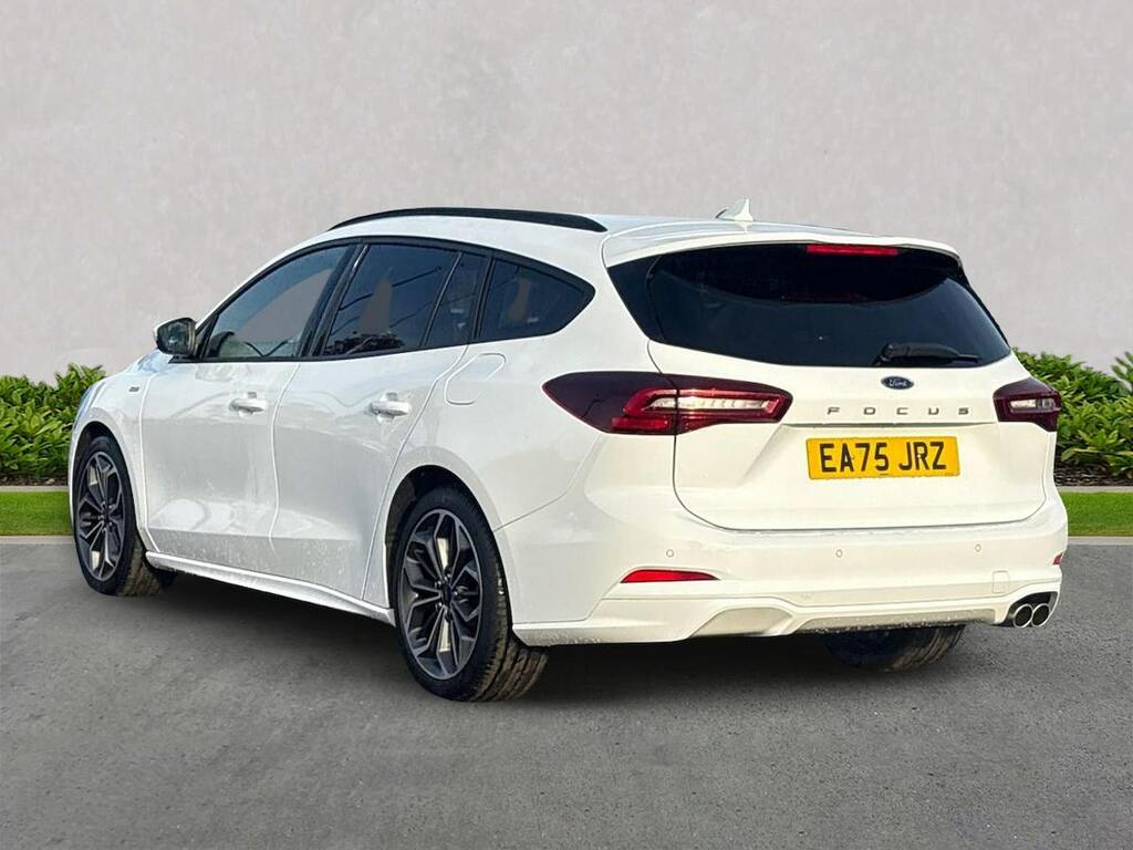 Ford Focus 1.0 Ecoboost Hybrid Mhev 155 St-line X Ed EA75JRZ White #2