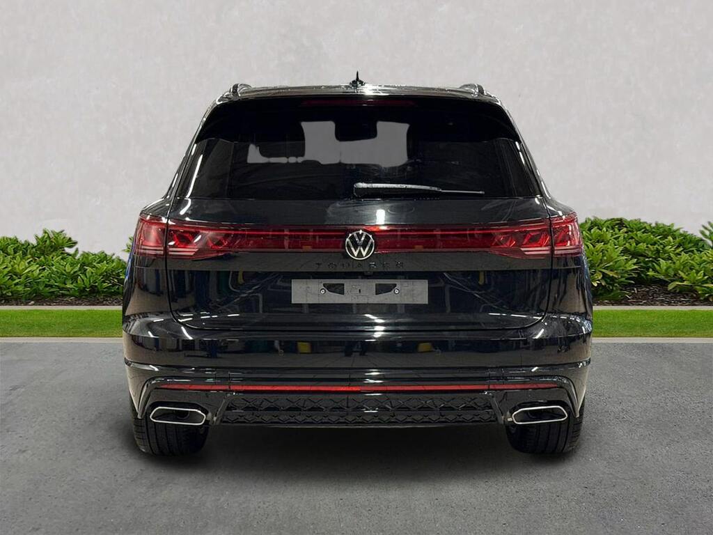 Volkswagen Touareg 3.0 Tdi V6 Black Edition Suv Tiptronic LJ26ZZU Black #4