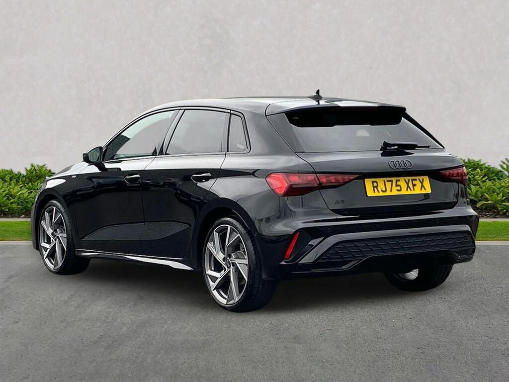 Audi A3 2.0 Tdi 150 Black Edition S Tronic RJ75XFX Black #2