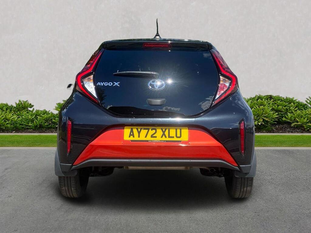 Toyota Aygo X 1.0 Vvt-i Edge Hatchback Euro 6 AY72XLU Red #4