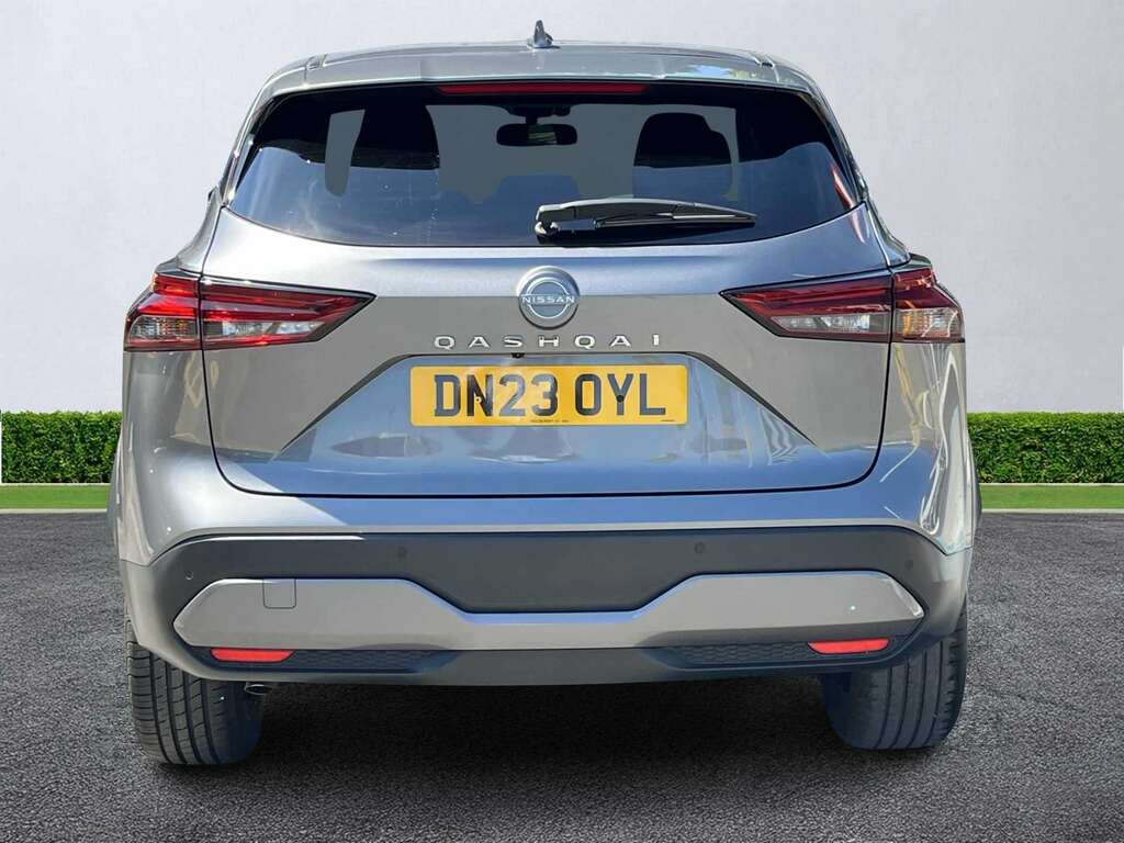 Nissan Qashqai 1.3 Dig-t Mh N-connecta DN23OYL Grey #4