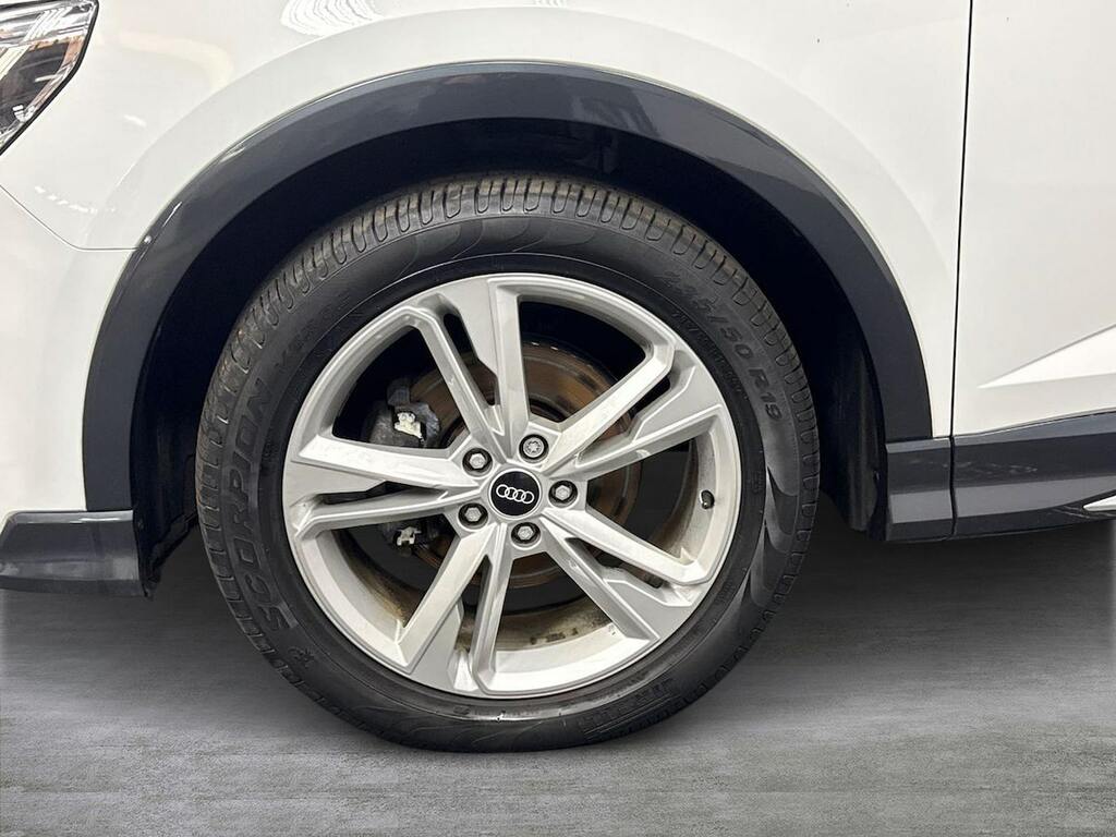 Audi Q3 2.0 Tdi 35 S Line Sportback Quat White #6