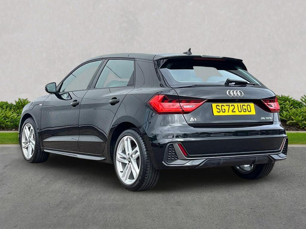 Audi A1 1.0 Tfsi 25 S Line Sportback Eur SG72UGO Black #2