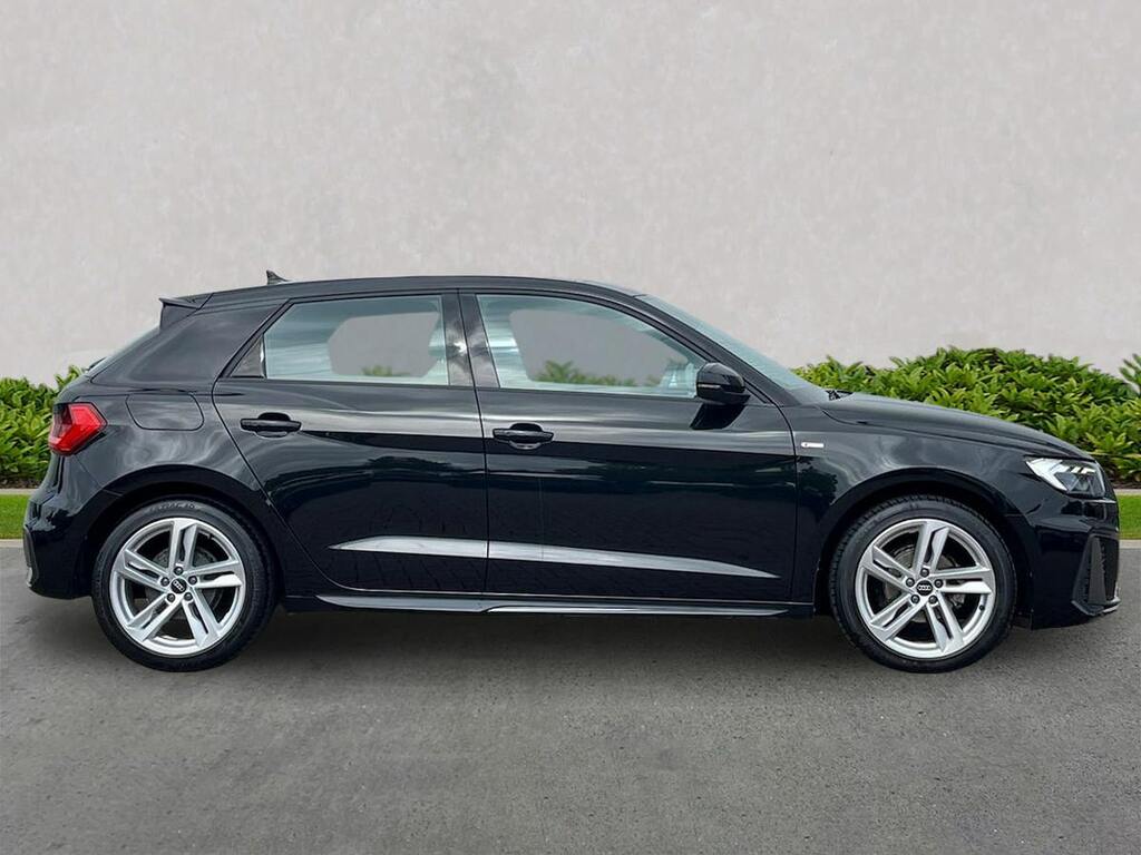 Audi A1 1.0 Tfsi 25 S Line Sportback Eur SG72UGO Black #3