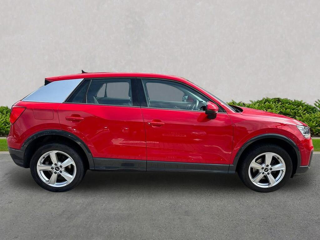 Audi Q2 1.0 Tfsi 30 Sport Suv Euro 6 S FG70YGL Red #3