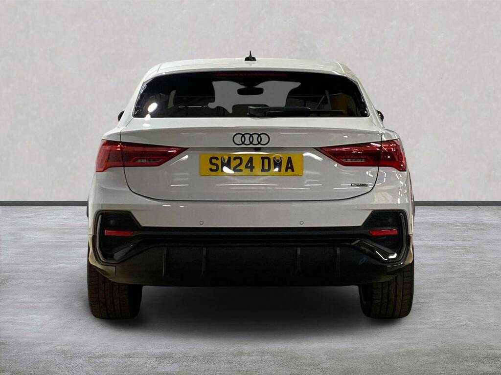 Audi Q3 2.0 Tfsi 40 Black Edition Sportback S T SM24DWA White #4