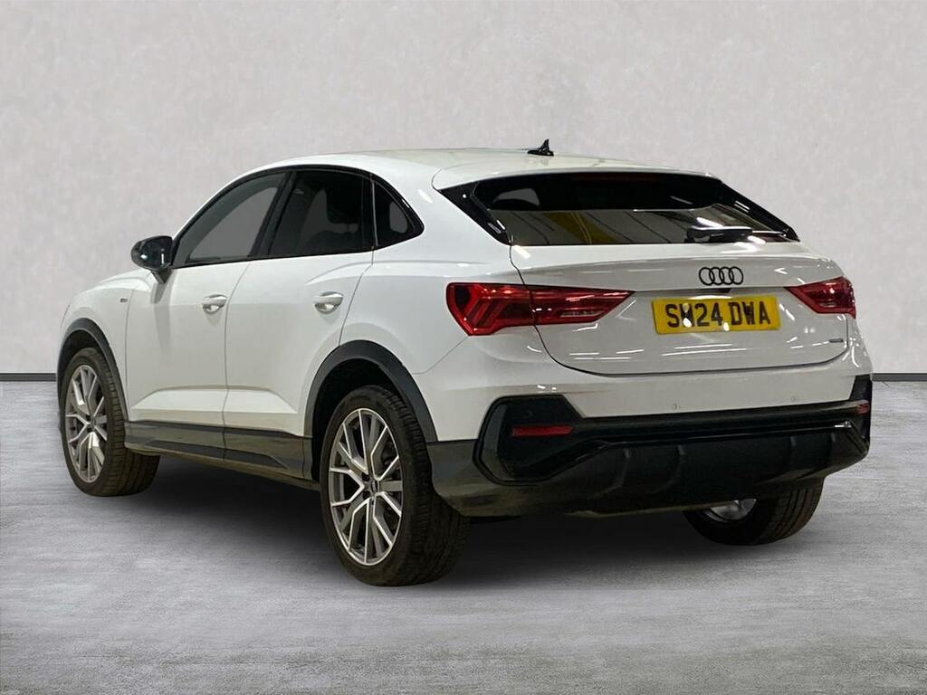 Audi Q3 2.0 Tfsi 40 Black Edition Sportback S T SM24DWA White #2