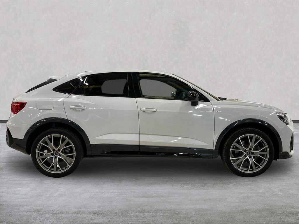 Audi Q3 2.0 Tfsi 40 Black Edition Sportback S T SM24DWA White #3