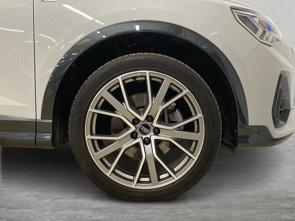 Audi Q3 2.0 Tfsi 40 Black Edition Sportback S T SM24DWA White #6