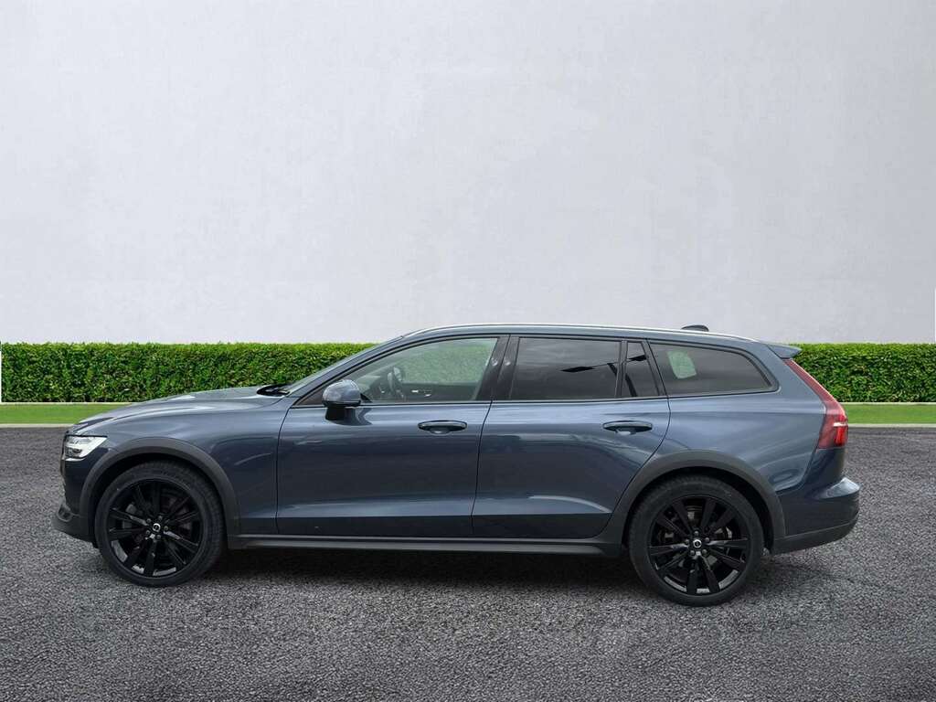 Volvo V60 Cross Country Ultimate B5 Awd 250 Hp Silver #33