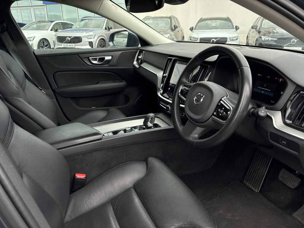 Volvo V60 Cross Country Ultimate B5 Awd 250 Hp Silver #9