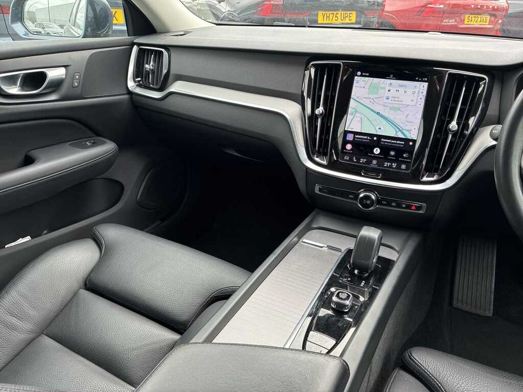 Volvo V60 Cross Country Ultimate B5 Awd 250 Hp Silver #27
