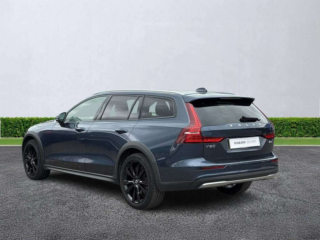 Volvo V60 Cross Country Ultimate B5 Awd 250 Hp Silver #32