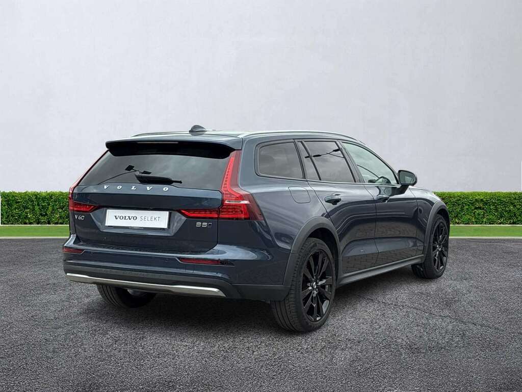 Volvo V60 Cross Country Ultimate B5 Awd 250 Hp Silver #30