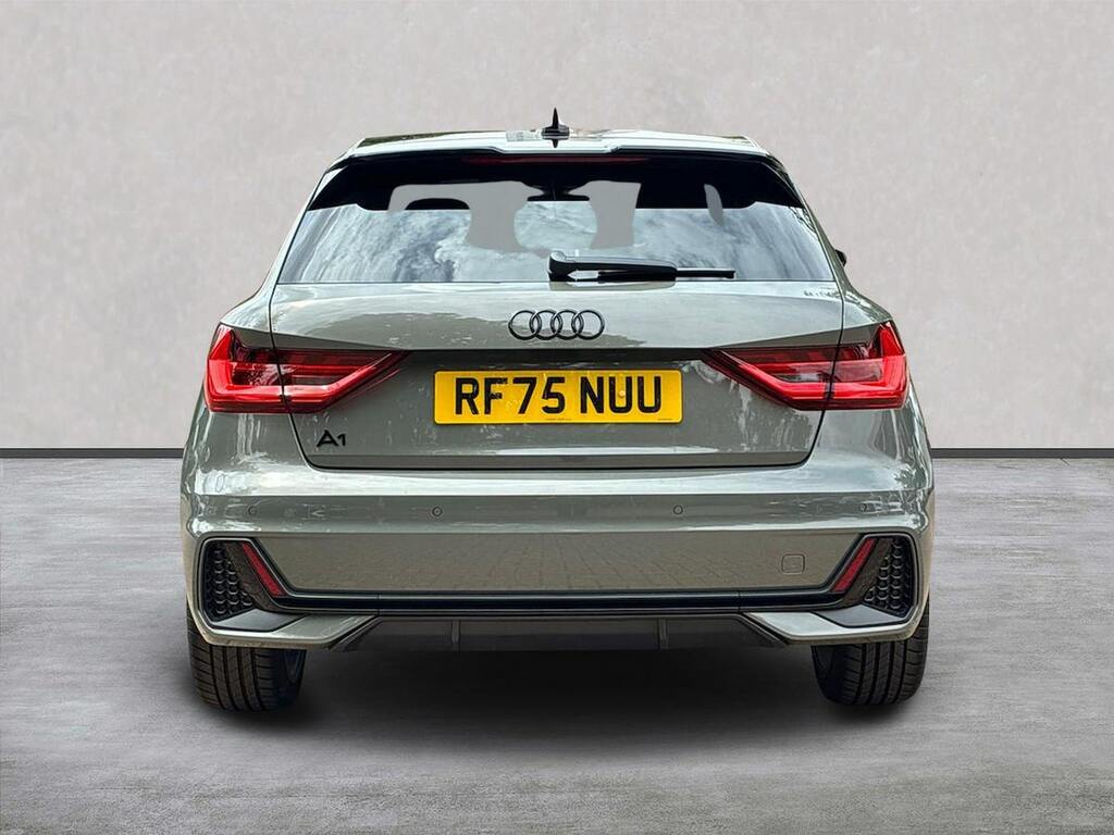 Audi A1 1.0 Tfsi 30 Black Edition Sportback Man RF75NUU Grey #4