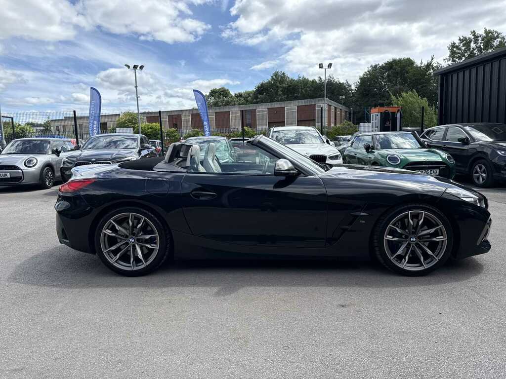 BMW Z4 Sdrive M40i Black #3