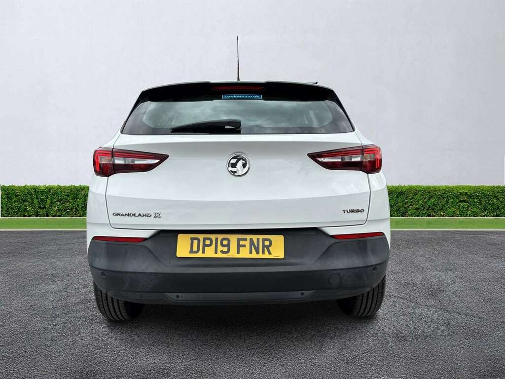 Vauxhall Grandland X 1.2 Turbo Se White #4