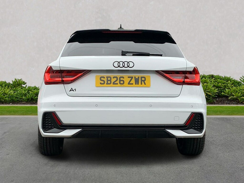 Audi A1 1.0 Tfsi 25 Black Edition Sportback S T White #4