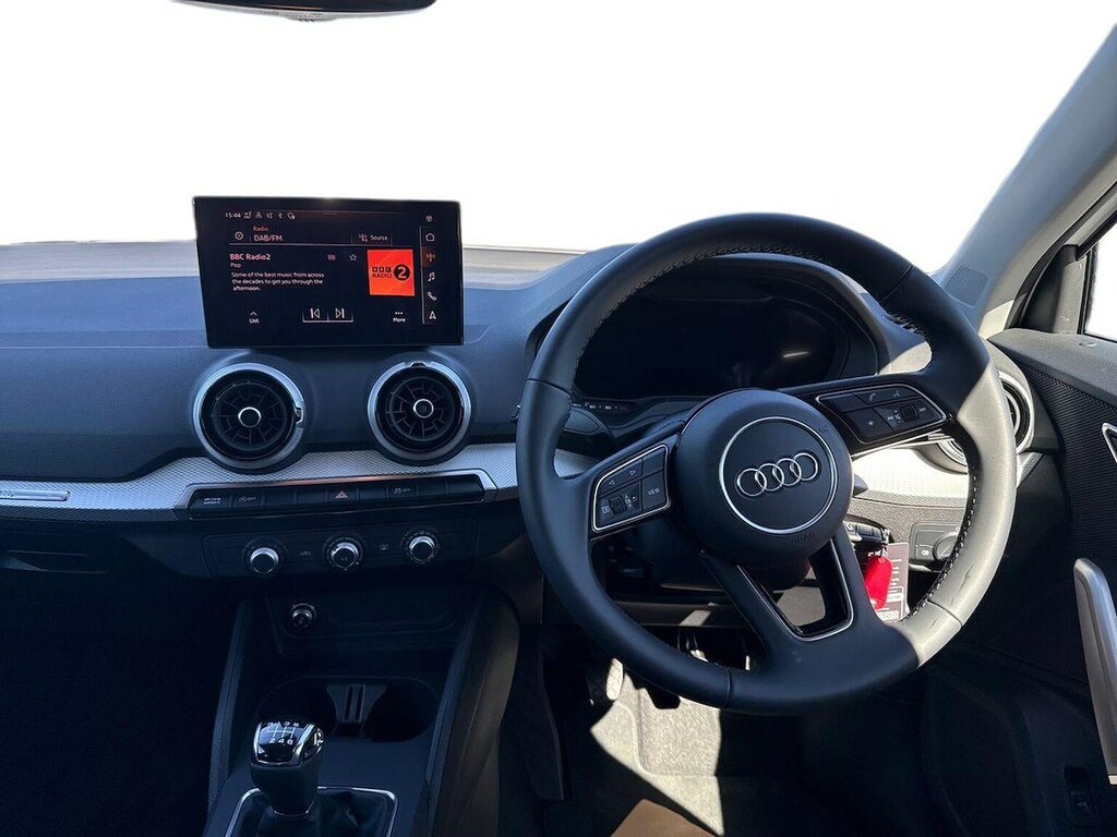 Audi Q2 1.5 Tfsi Cod 35 Sport Suv S Tronic Euro YY26AZW Blue #9
