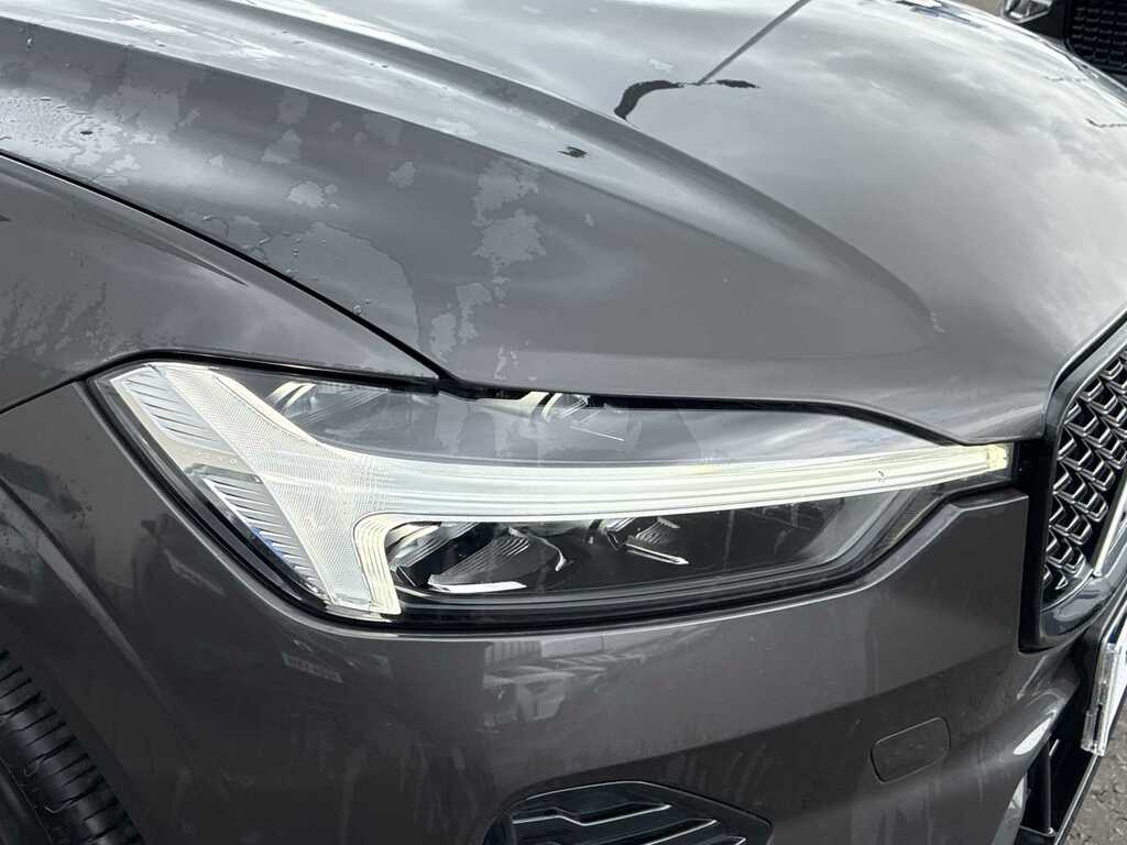 Volvo XC60 2.0 B4d Plus Dark Awd Geartronic Grey #3