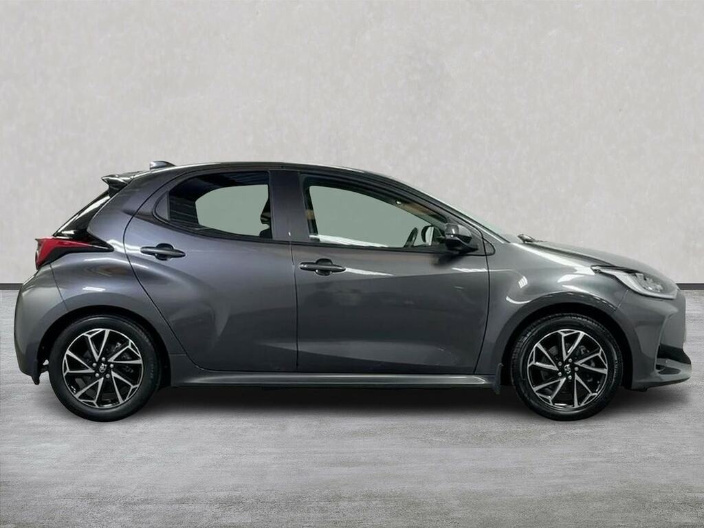 Toyota Yaris 1.5 Vvt-h Design Hatchback Hybrid E-cvt Grey #3