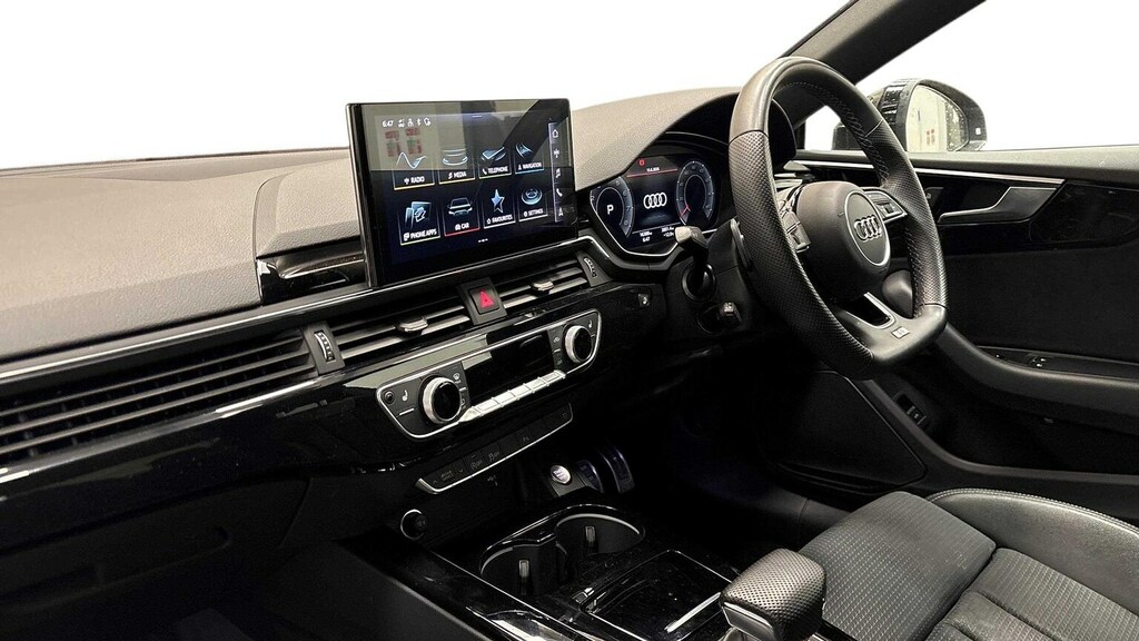 Audi A5 2.0 Tfsi 35 Black Edition Coupe S Troni Black #4