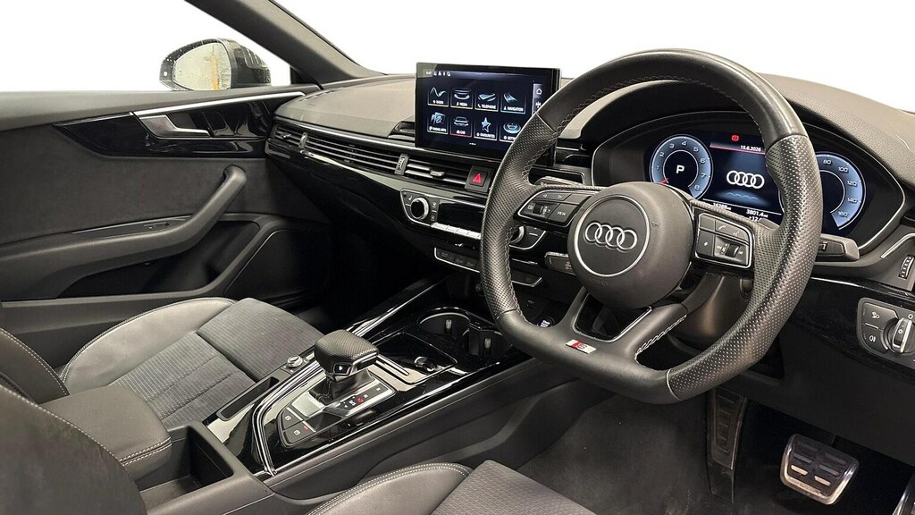 Audi A5 2.0 Tfsi 35 Black Edition Coupe S Troni Black #5