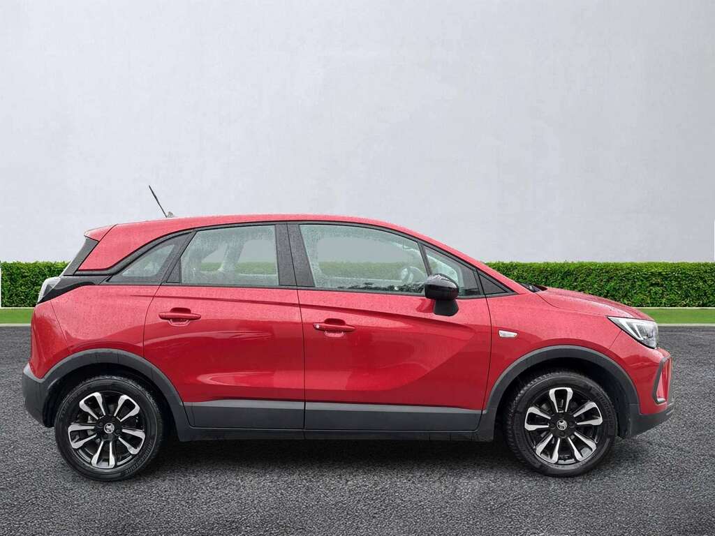 Vauxhall Crossland 1.2 Se Edition Red #3