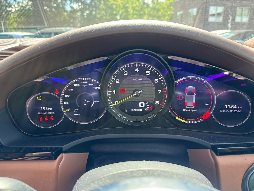 Porsche Cayenne 3.0 V6 E-hybrid 17.9Kwh Suv Plug-in Hyb Blue #10