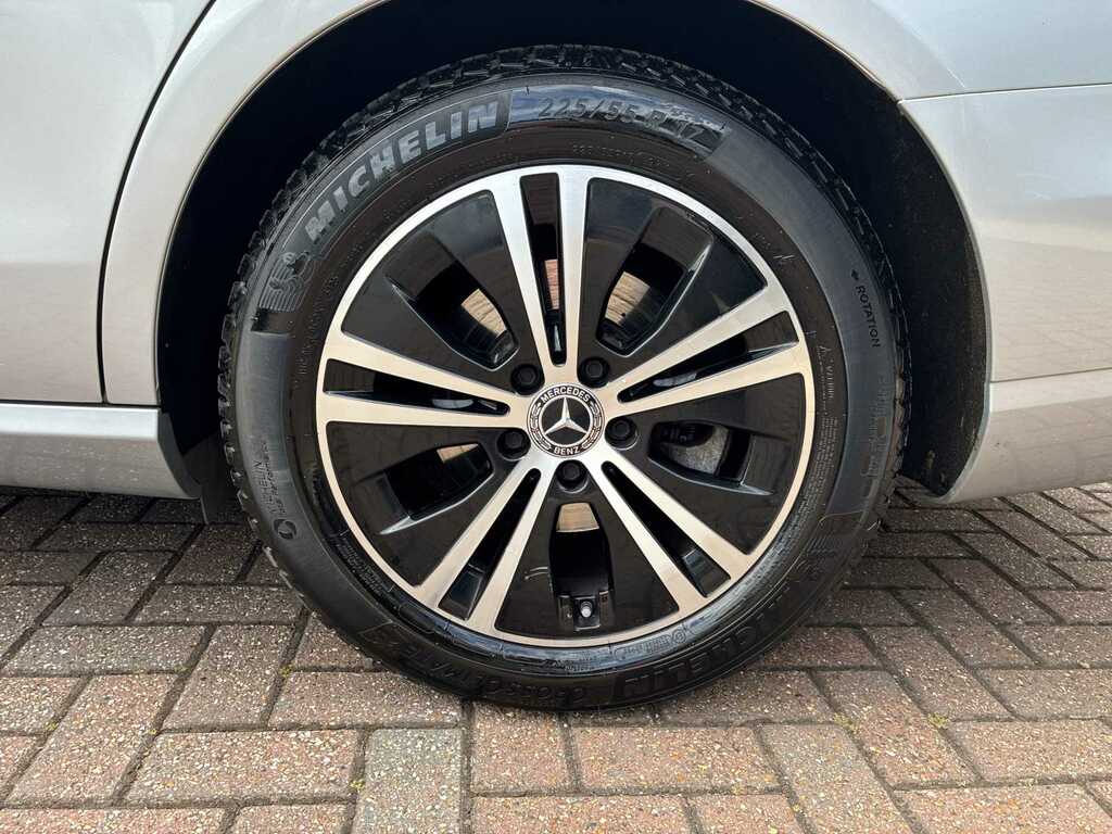 Mercedes-Benz E Class E220d Sport 9G-tronic Silver #6