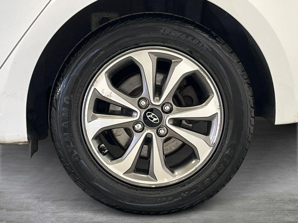 Hyundai I20 1.2 Se Launch Edition Hatchback White #6