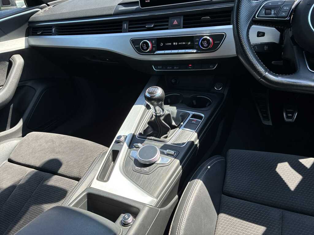 Audi A4 Avant Estate 2.0 Tdi Ultra Se Technik Euro 6 Ss Blue #12