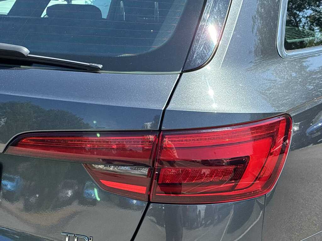 Audi A4 Avant Estate 2.0 Tdi Ultra Se Technik Euro 6 Ss Blue #27